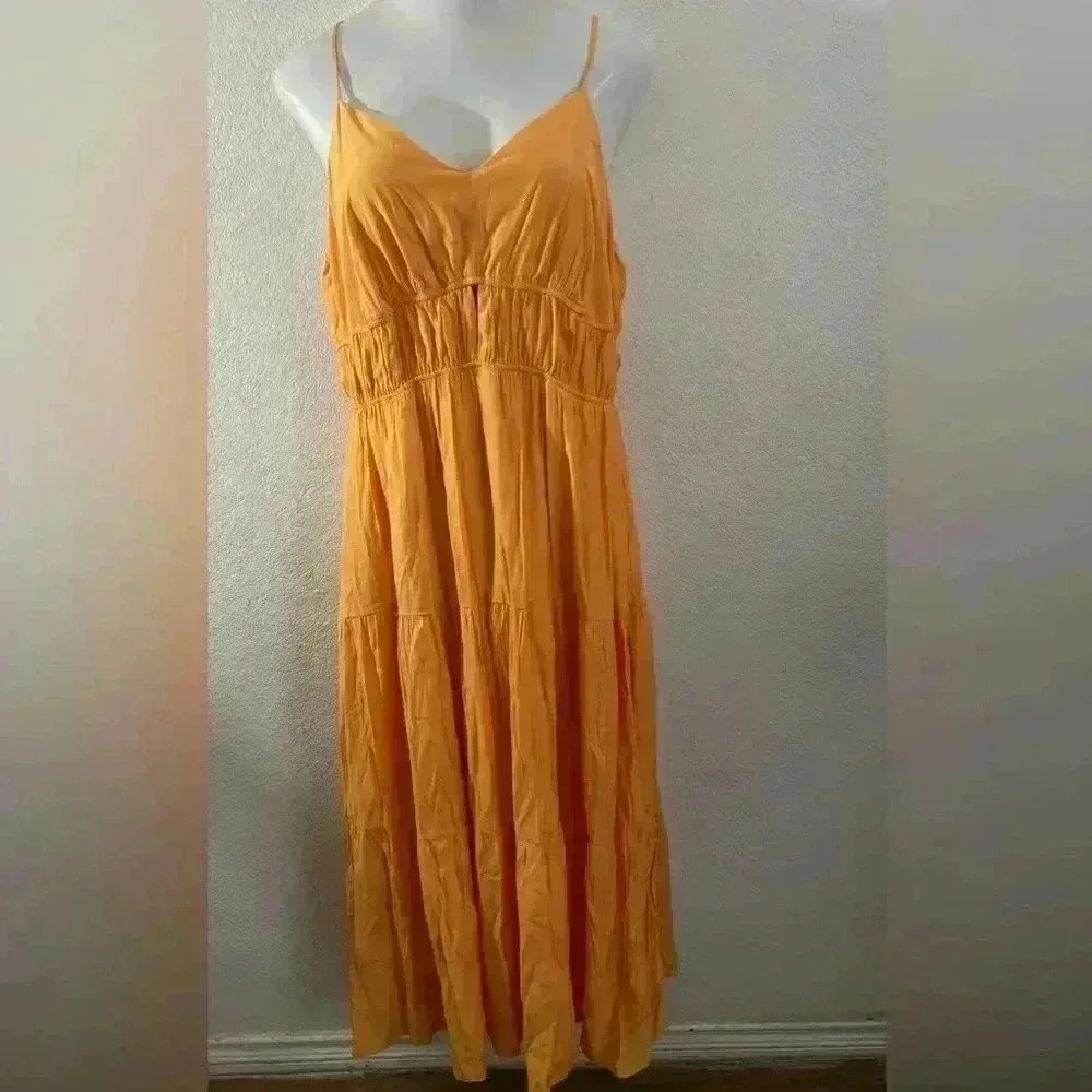 🆕And Now This Plus-Size Tier Light Orange Maxi Dress 0XL🆕 - Picture 3 of 16